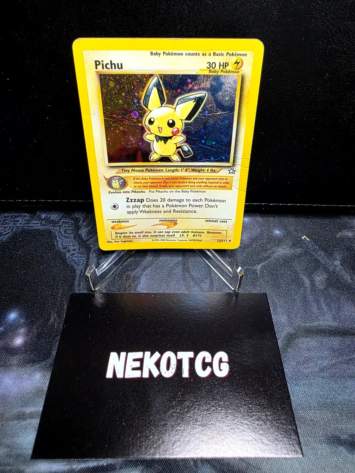 Referentieafbeelding Pichu 12/111 uit Neo Genesis Rare Holo Poor conditie Pokémon kaart productfoto