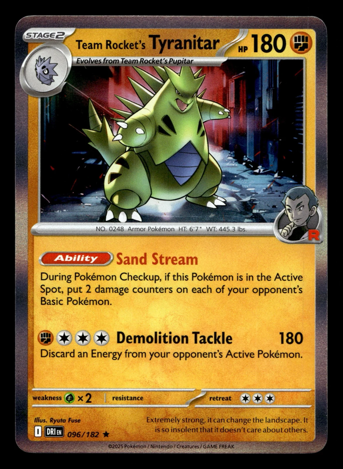 Voorkant Team Rocket's Tyranitar 96/182 uit Destined Rivals Rare Near Mint conditie Pokémon kaart productfoto