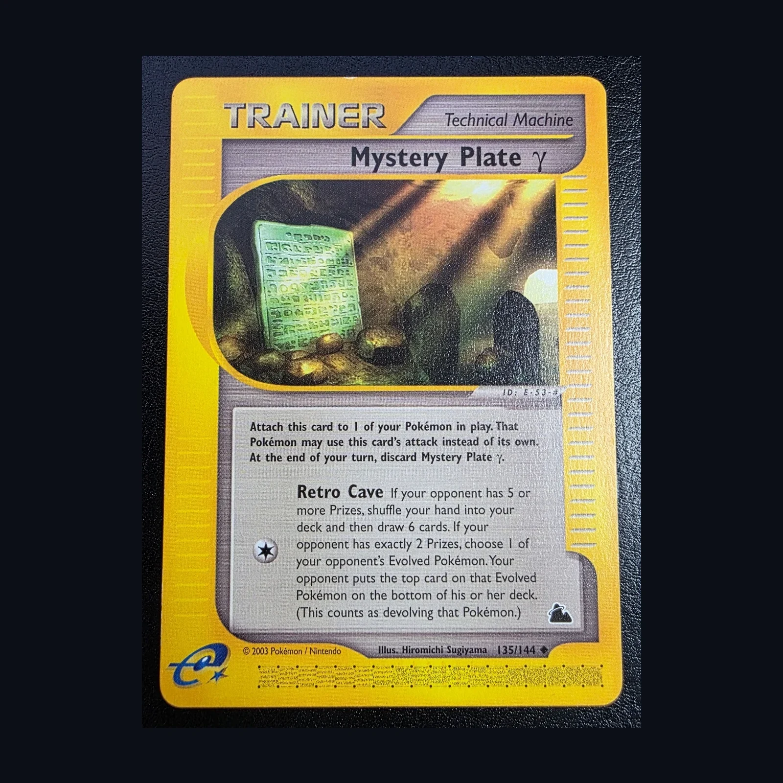Referentieafbeelding Mystery Plate gamma 135/144 uit Skyridge Uncommon Near Mint conditie Pokémon kaart productfoto