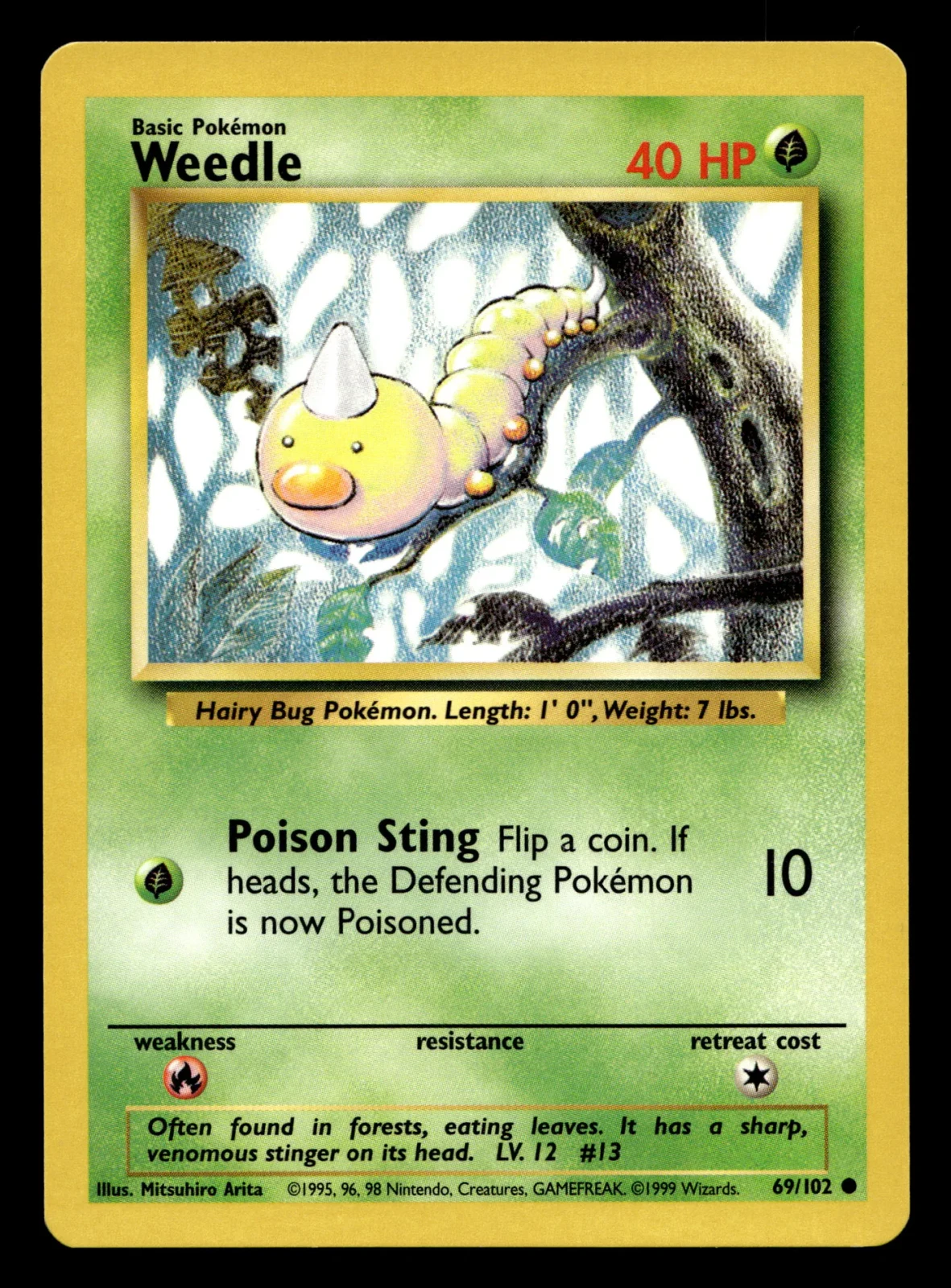 Voorkant Weedle 69/102 uit Base Set Common Excellent + conditie Pokémon kaart productfoto EX+ 3/4