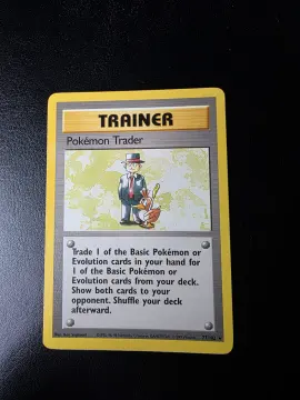 Voorkant Pokémon Trader 77/102 uit Base Set Rare Near Mint conditie Pokémon kaart productfoto NM 2/3