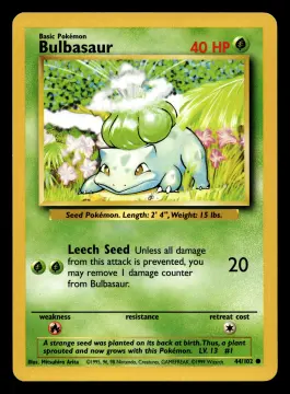 Voorkant Bulbasaur 44/102 uit Base Set Common Near Mint conditie Pokémon kaart productfoto NM 1/3
